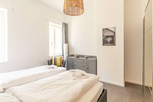 Schlafzimmer II